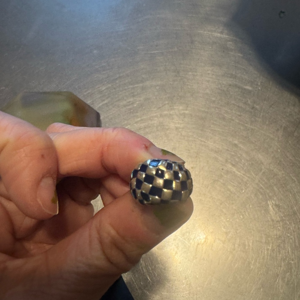 Checkered Hoop Earrings - Picture 2 of 6